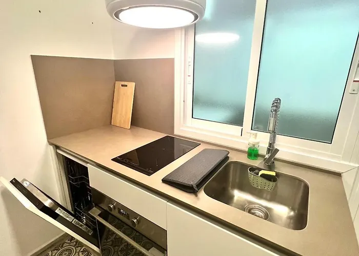 Acogedor Cerca De La Playa Апартаменты *